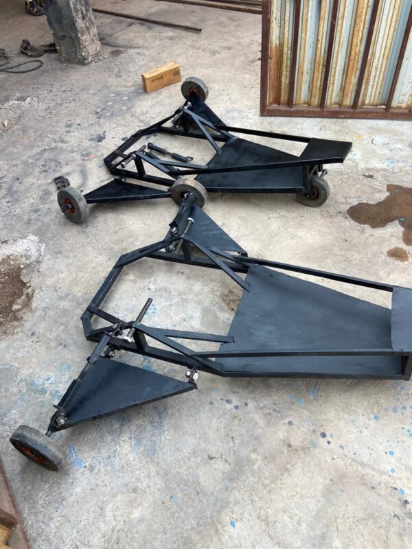 Wheelie Machine Universal training stand Bike stunt practice wheelie machine Heavy duty wheelie training stand India Universal motorcycle wheelie machine CrashGuardKing wheelie machine product